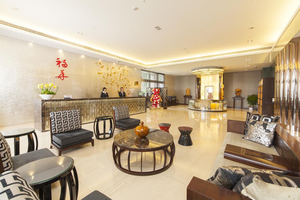 The Howard Prince Hotel Taichung Exterior photo Lobby